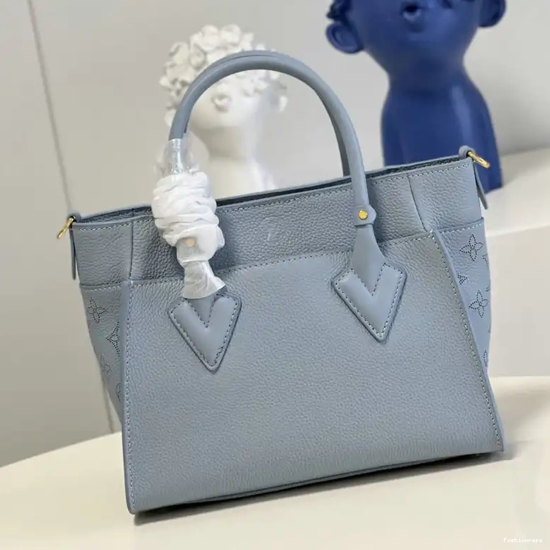 Fashionrepsfam ru 2204YA0034 LV Bag 0731